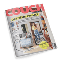 Titelbild der Wohn- und Lifestylezeitschrift „COUCH – Alles, was du liebst“, im Mittelpunkt eine Frau mit langen braunen Haaren im gelben Oberteil und blauer Hose in einem farbenfrohen Wohnzimmer mit retro-inspirierter Einrichtung; Schlagzeilen u. a.: „DER NEUE STILMIX“, „Beauty-Spezial: Pflege, Haare & Make-up“, „Pflanzen-Guide“, „Dating 2025“, „OSTER-IDEEN: geschmückte Tische, fröhliche DIY-Deko, leckere Rezepte“.