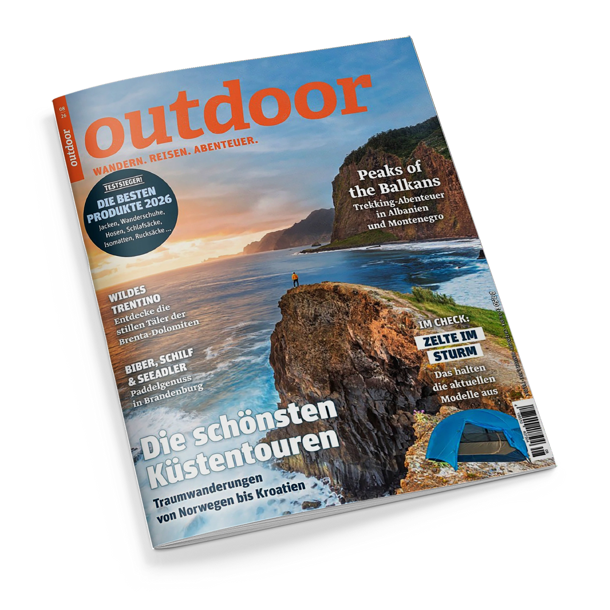 Titelbild des Magazins „outdoor – Wandern. Reisen. Abenteuer.“ zeigt eine Person in gelber Jacke auf einer Felsküste über dem Meer bei Sonnenuntergang. Texte auf dem Cover: „Die schönsten Küstentouren – Traumwanderungen von Norwegen bis Kroatien“, „Peaks of the Balkans“, „Im Check: Zelte im Sturm“, „Wildes Trentino“, „Biber, Schilf & Seeadler“ sowie „Die besten Produkte 2026“. In der rechten unteren Ecke ein blaues Zelt.