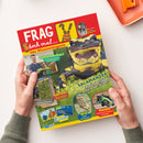 Titelseite des Kindermagazins „FRAG doch mal… Das Wissensmagazin“ mit rotem Kopfbereich und gelbem Logo mit einer Mausfigur. Hauptmotiv ist ein gelb-schwarz gemusterter Salamander in Nahaufnahme. Textaussagen auf dem Cover: „SALAMANDER! Was haben sie mit Feuer zu tun?“, „Schuhmacher! Wie machen sie aus Leder Schuhe?“, „Gärten! Warum wachsen sie in die Höhe?“, „WIE jagen GEPARDEN?“, „WANN wurden MOTORRÄDER erfunden?“ und „2 Poster“.