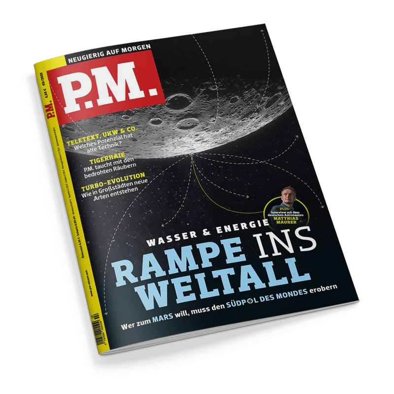 Titelbild der Zeitschrift „P.M.“ mit halbseitiger Nahaufnahme der Mondoberfläche vor schwarzem Hintergrund, darauf gestrichelte Linien und Pfeile; zentrale Überschrift: „Wasser & Energie – Rampe ins Weltall“, Unterzeile: „Wer zum MARS will, muss den SÜDPOL DES MONDES erobern“; weitere Themenlinks: „TELETEXT, UKW & CO. – Welches Potenzial hat alte Technik?“, „TIGERHAIE – P.M. taucht mit den bedrohten Räubern“, „TURBO-EVOLUTION – Wie in Großstädten neue Arten entstehen“.