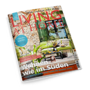 Titelbild der Zeitschrift „Living at Home“ mit Aufschrift „Mein Zuhause voller Ideen“. Im Hintergrund eine mediterrane Steinhausfassade mit grünem Holztor, davor grüne Gartenmöbel, Kissen, Strohhut und Dekoration. Text auf dem Cover u. a.: „Wohnen wie im Süden“, „Sommerliche Ideen für den Tisch“, „Citytrip München“, „Urlaubsküche“ und „Tolle Inspirationen von Palma bis Buenos Aires“.