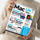 Eine Person in hellbeigem Strickpullover hält die Computerzeitschrift „Mac Life“ in beiden Händen. Auf dem Titel stehen Schlagzeilen wie „Kreativ mit Mac & iPad“, „Mac leicht gemacht“, „Apple Intelligence“ und „3D-Druck für Apple-Fans“. Sichtbar sind Abbildungen eines iMacs, eines iPads und eines 3D-Druckers, dazu blaue, schwarze und gelbe Textfelder und das Logo „Mac Life“ in Schwarz und Blau auf weißem Hintergrund.